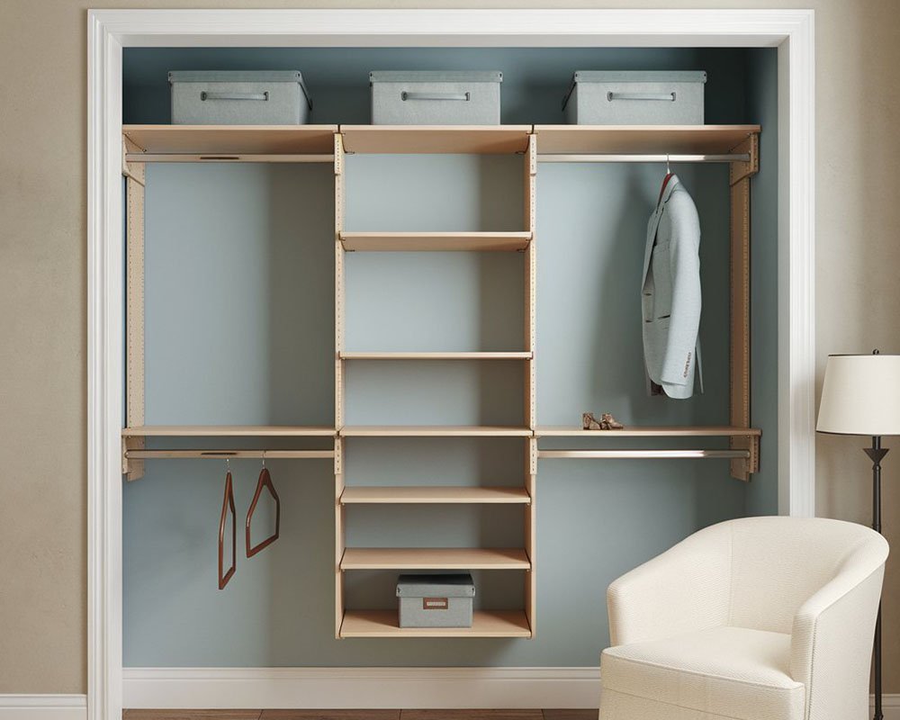 Design consultation for a custom closet in Virginia